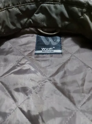 Giubbotto leggero Wudi  trapuntato verde oliva