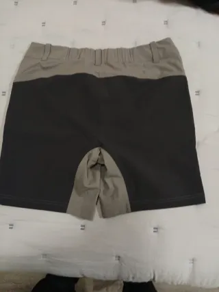 Bermuda Helly Hansen Gris y Negro