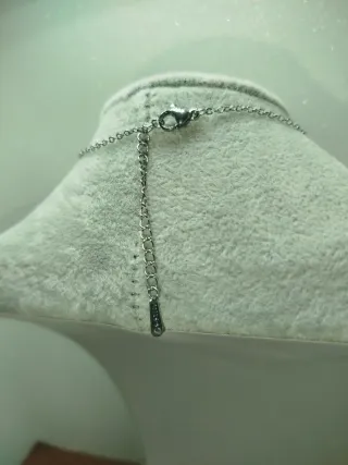 Collar Cruz Bisutería