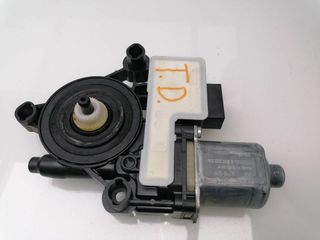 MOTOR ELEVALUNAS TRASERO DERECHO VOLKSWAGEN POLO