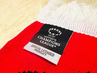 Bufanda FINAL “Olympique Lyonnais - FC Barcelona”.