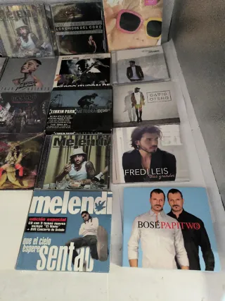 62 CDs Precintados o Nuevos 5€ unidad