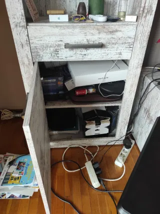 Librero estilo industrial como nuevo