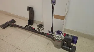 Aspirador Dyson V8