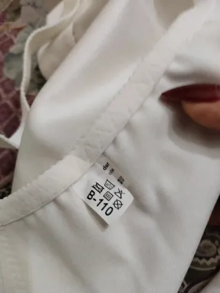 Reggiseno  bianco con pizzo Tg B 110