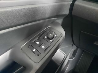 Volkswagen Caddy Maxi DSG 2025