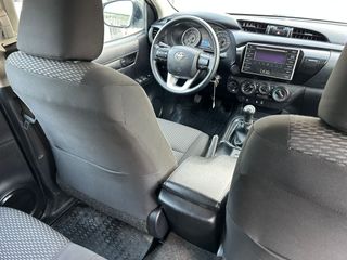 Toyota Hilux 2017