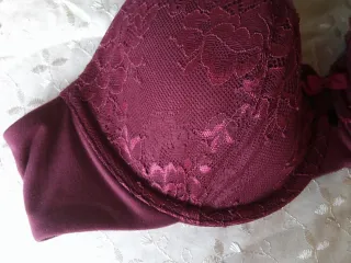 Sutiã M&S 36B/95B com Aro Roxo