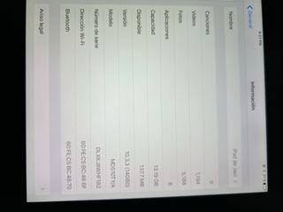 2x iPad 4 Apple Negro/Plata y un iPad 2.