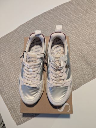 Zapatillas Scalpers Beige/Oro Talla 39