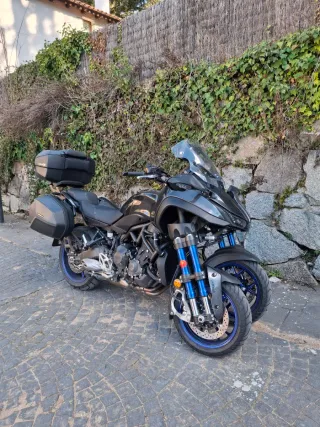 Yamaha niken gt. Impecable,solo 19500 km.