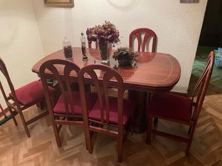 Mesa comedor y 6 sillas madera/tela