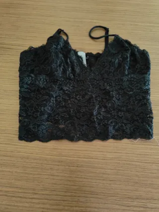 Top lencero encaje Woman Secret negro