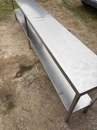 Mesa de acero inoxidable larga