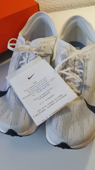 Zapatillas Nike Streakfly 2 Blancas/Negras