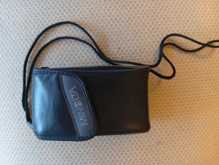 Cámara Minolta F10 Focus Free + Funda