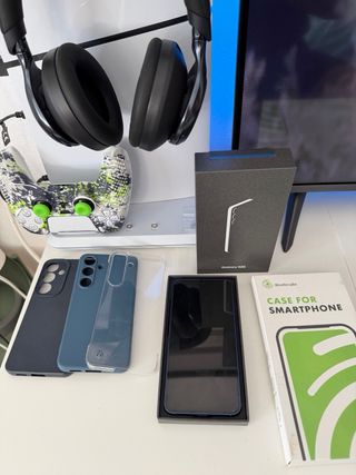 Samsung S25 Azul 256GB + 3 fundas + protector