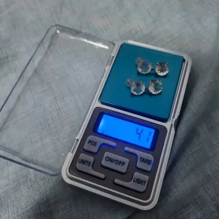 Pendientes Oro Blanco con Piedras Verdes