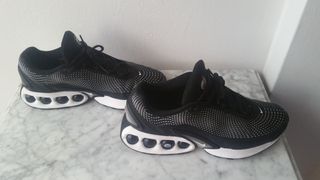 Zapatillas Nike Air Max Negras y Blancas