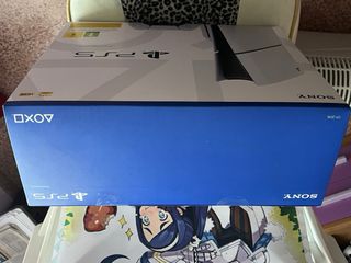 Consola PS5 + Auriculares Gaming Trust + soporte