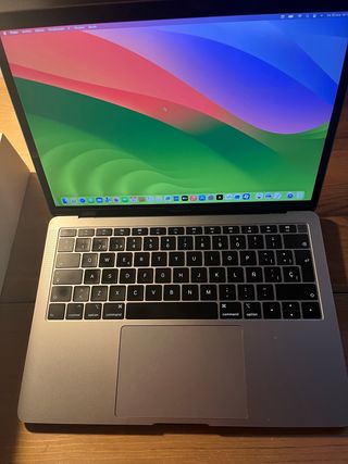 Macbook Air 13 2019 space gray