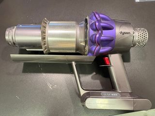 Cuerpo y motor Dyson V10