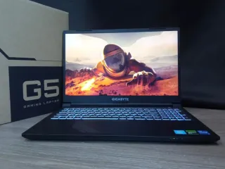 Gigabyte Laptop 16GB RAM RTX 4060