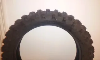 Neumático 140/80-18