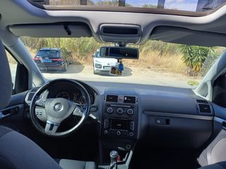 Volkswagen Touran 2015