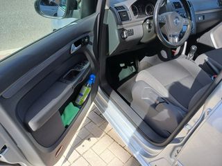 Volkswagen Touran 2015