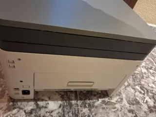 Stampante laser a colori HP multifunzione grigio e blu