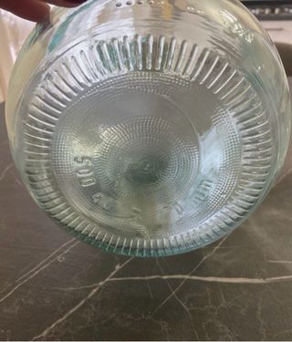 2 Pintoni in Vetro con Tappo Dorato