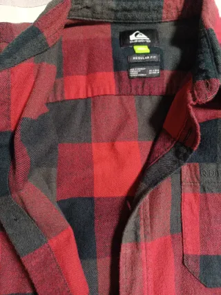 Camisa Quiksilver cuadros roja y gris