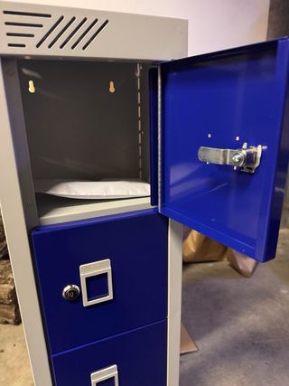 Taquilla de vestuario metálica