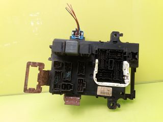 CAJA RELES / FUSIBLES NISSAN TERRANO/TERRANO.II (R20) (6)