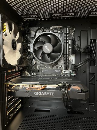 Nuevo | CHOLLO Ryzen 7 RTX 2060 PC Gaming Sobrmesa