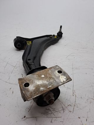BRAZO SUSPENSION INFERIOR DELANTERO DERECHO LAND ROVER FREEL (2)