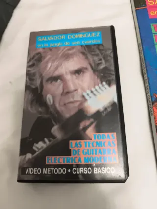 Lote Libro y 2 Videos Salvador Domínguez Guitarra