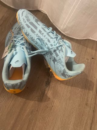 Botas de fútbol Kipsta talla 38