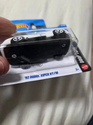 Hot Wheels '92 Dodge Viper RT/10 TH