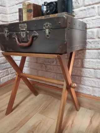 Maleta antigua años 30/40+ mesa plegable auxiliar