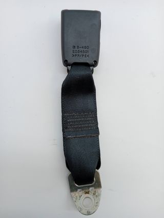 ENGANCHE CINTURON TOYOTA COROLLA VERSO (R1) (2)