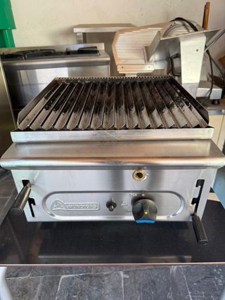 Parrilla a gas de Piedra Volcánica