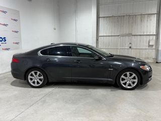 Jaguar XF 2011