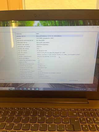 Portátil Lenovo IdeaPad 520-15IKB 80Y