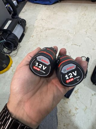 Taladro Bosch GSB 12V-30 + Cargador + 2 Baterías