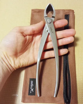 Bonsais - Herramientas Bonsai - tijeras y podadora