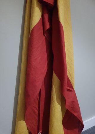 Bandera balcón antigua posguerra