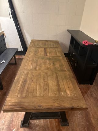 Mesa Castaño Maciza