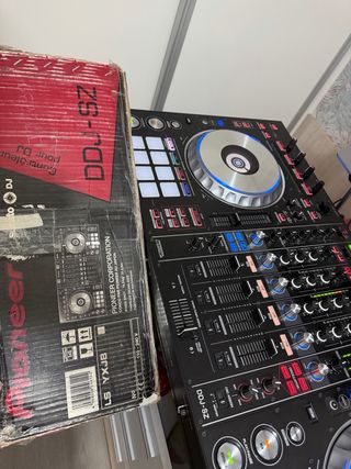 Pioneer DDJ-SZ Controlador DJ